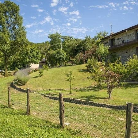 Hotel Podere Conti Filattiera Luaran gambar