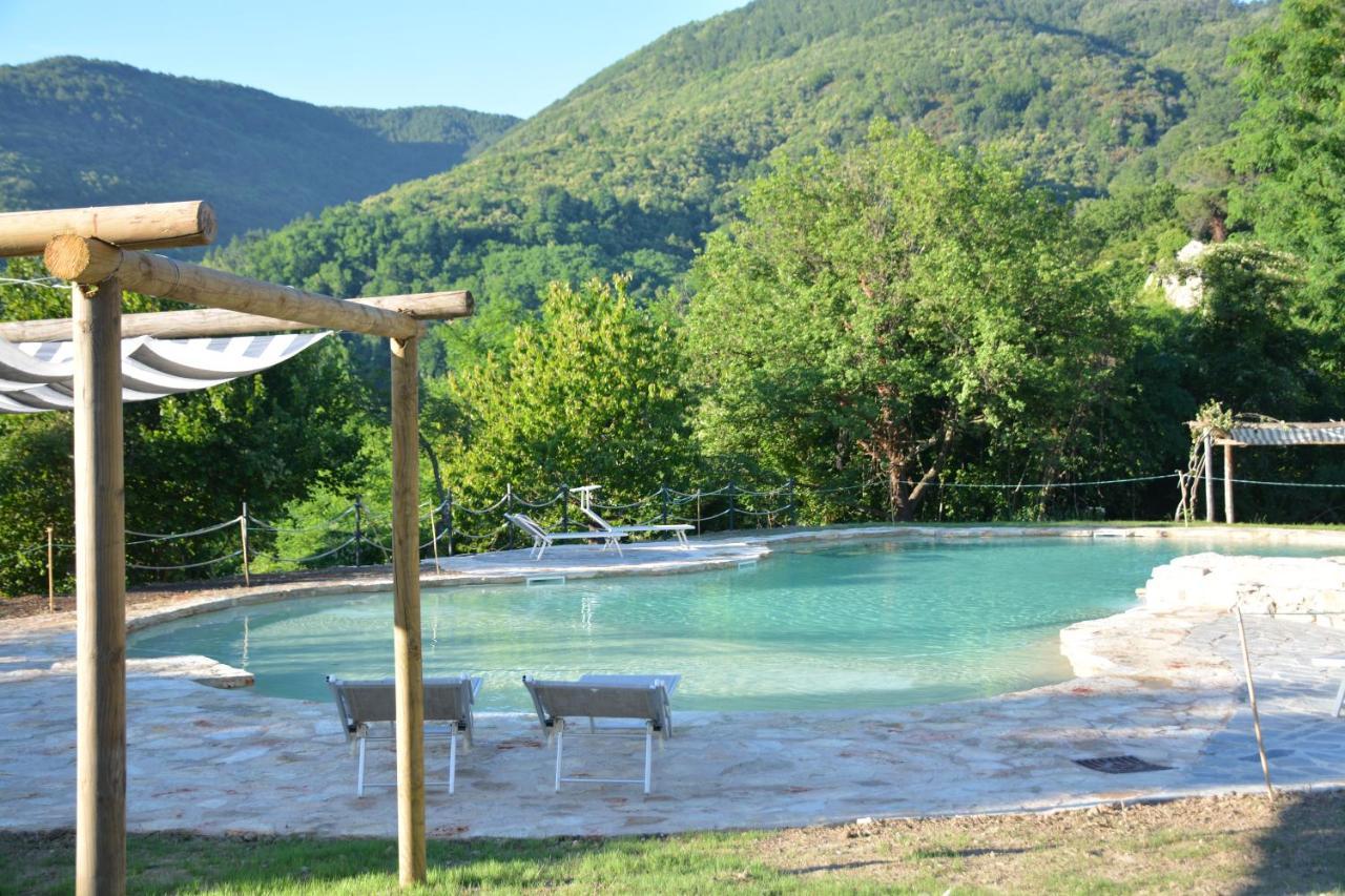Hotel Podere Conti Filattiera Luaran gambar