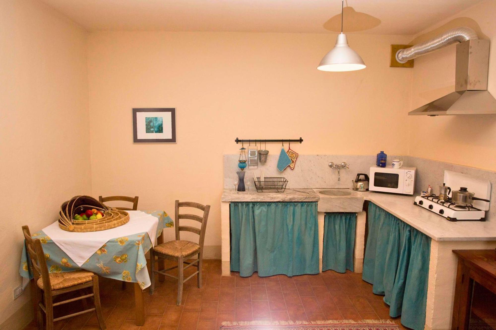 Hotel Podere Conti Filattiera Luaran gambar