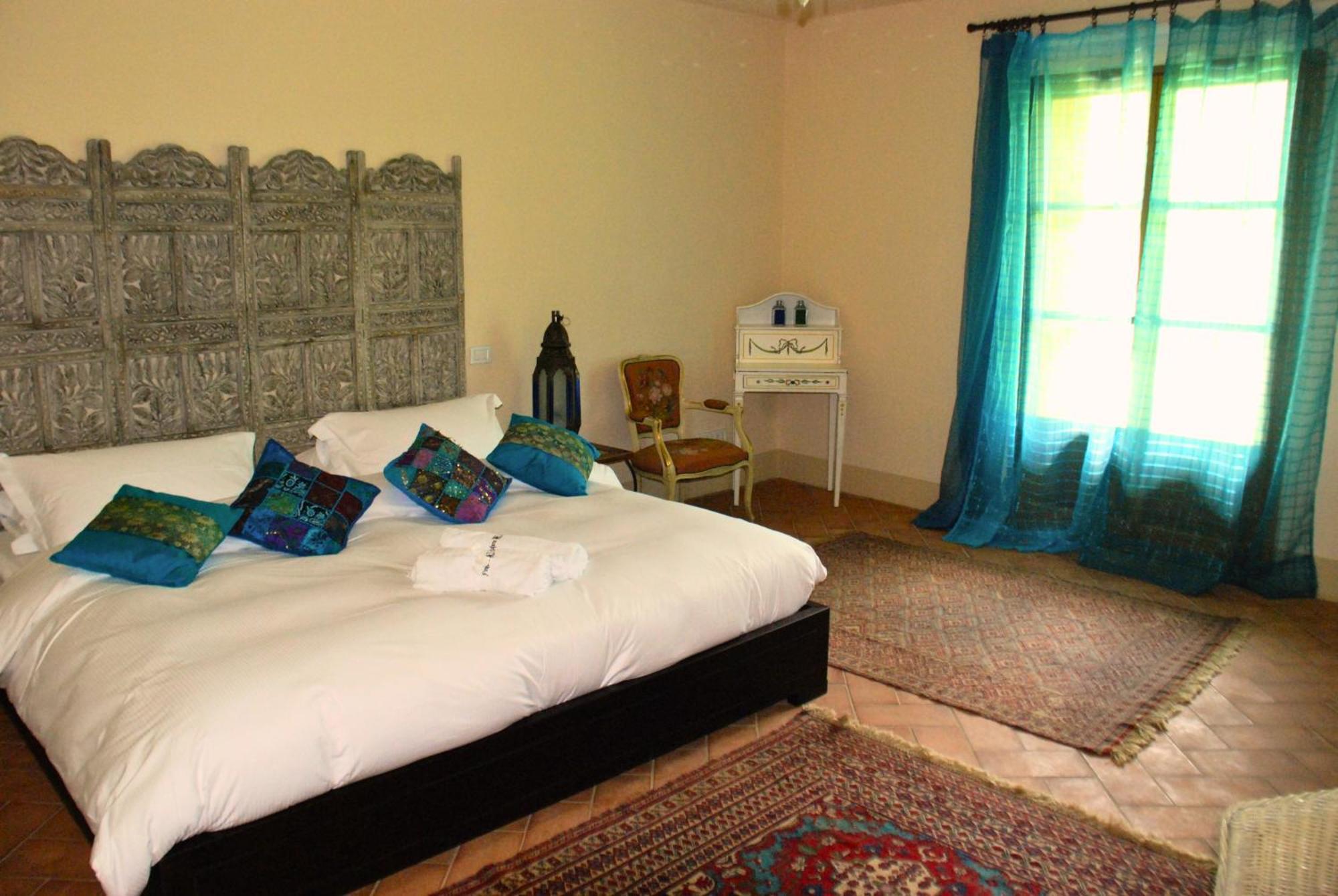 Hotel Podere Conti Filattiera Luaran gambar