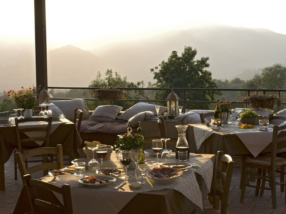 Hotel Podere Conti Filattiera Luaran gambar