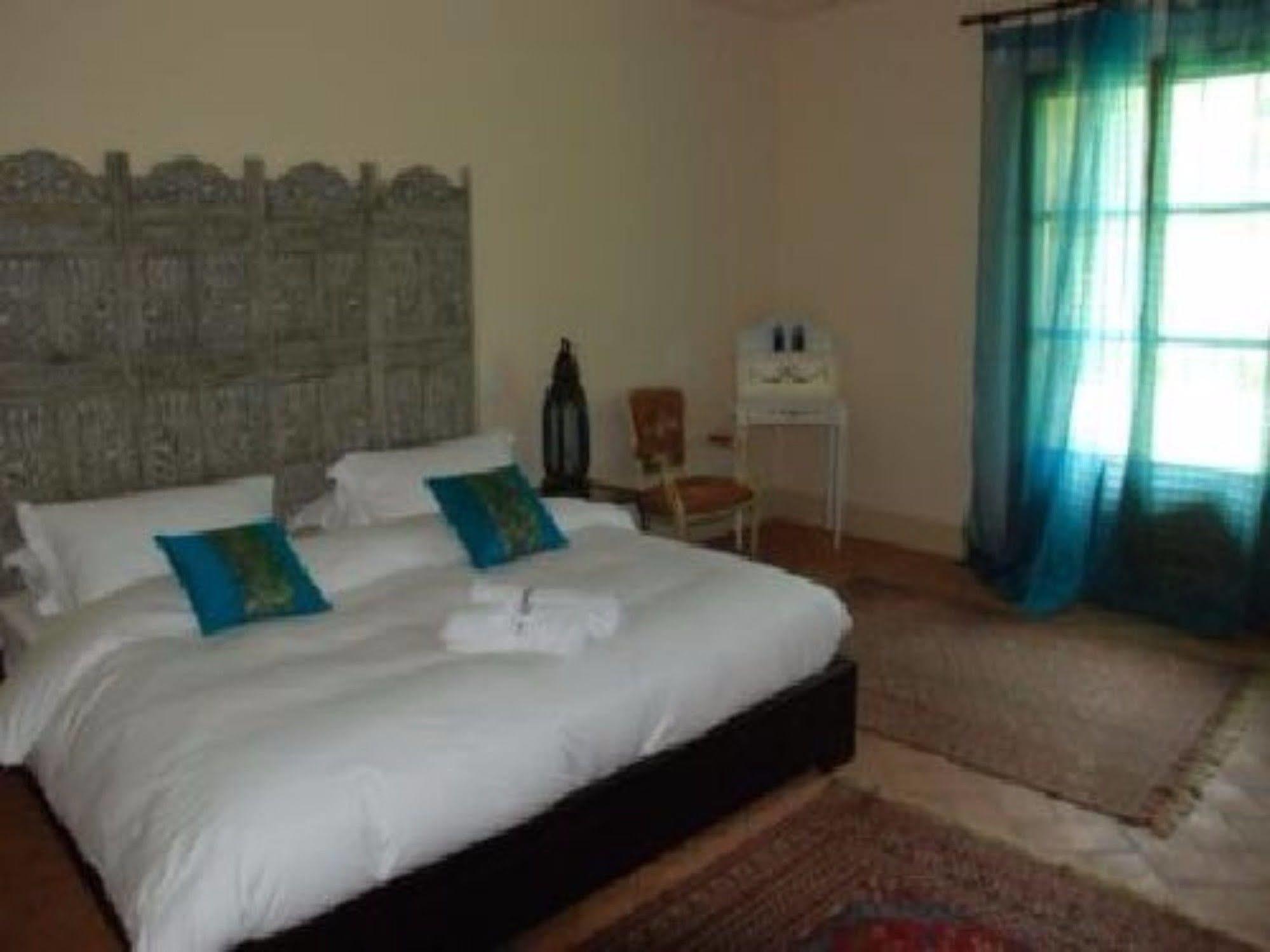 Hotel Podere Conti Filattiera Luaran gambar